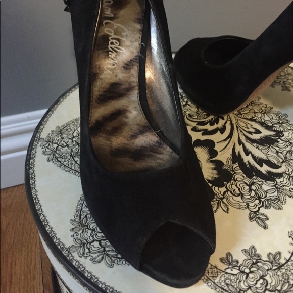 Sam Edelman studded peep toe heel size 7 1/2 - Picture 5 of 6